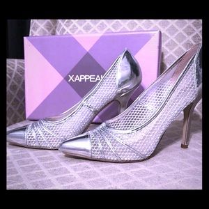 Worn only a couple of times to formal events.